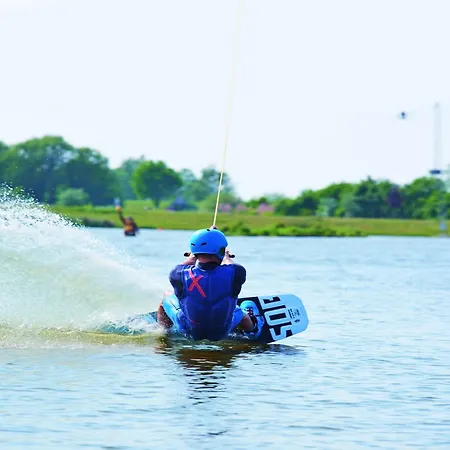 Διαμέρισμα Im Freizeitpark Weissenhaeuser *